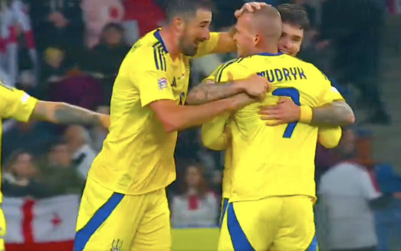 Problemi di 💡 a Poznan, poi Mudryk gol: l’Ucraina batte la Georgia