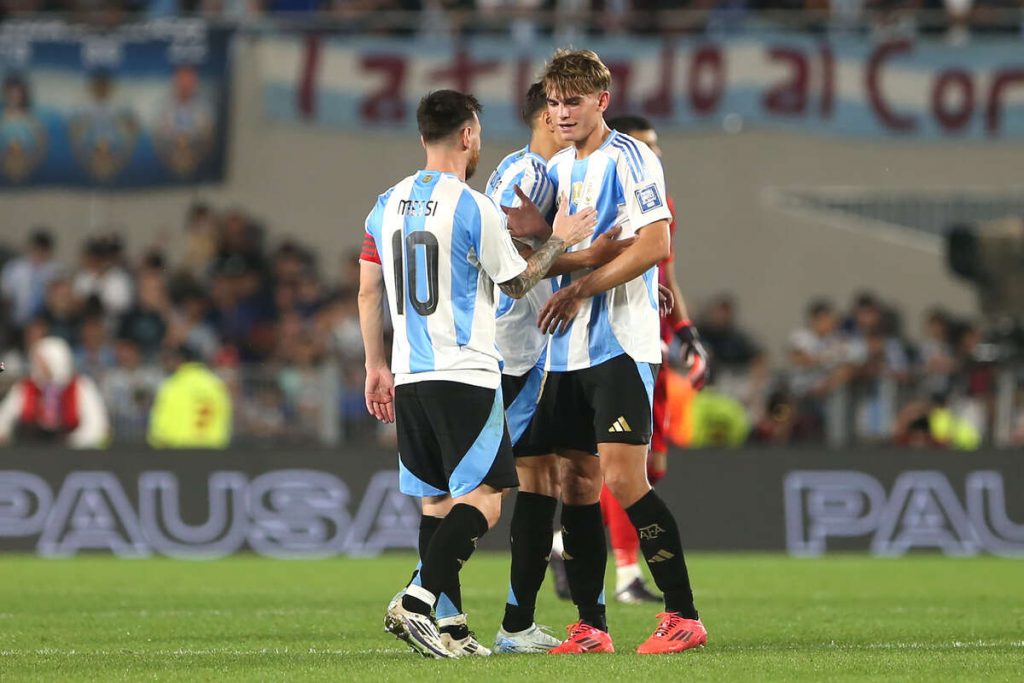 🔥 I sedicesimi dei Mondiali se i gironi finissero oggi: Argentina-Uruguay e Colombia-Croazia! Olanda e Marocco 🤯