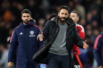 💪🏻 Liverpool-United, Amorim ha la meglio su Slot: il dato sui due tecnici è 😮