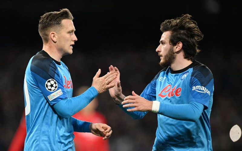 🎥 Kvara-Zielinski, nemici mai: l’abbraccio in Inter-Napoli è 🥰