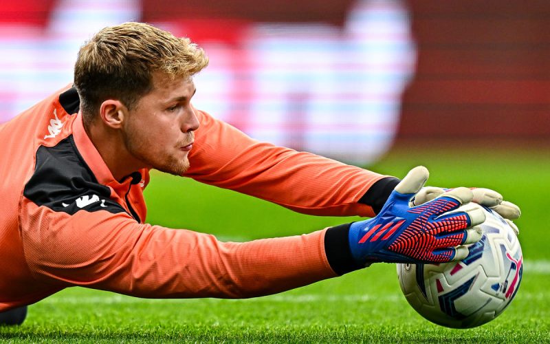 ⚫️🔵 I tifosi dell’Inter incoraggiano Martinez: cori e applausi. La reazione