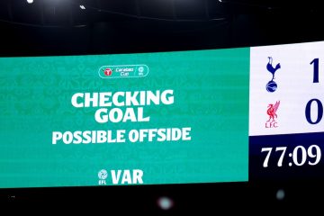 🚨 Cambia il VAR? Calci d’angolo, doppio giallo e perdite di tempo: TUTTE le novità proposte