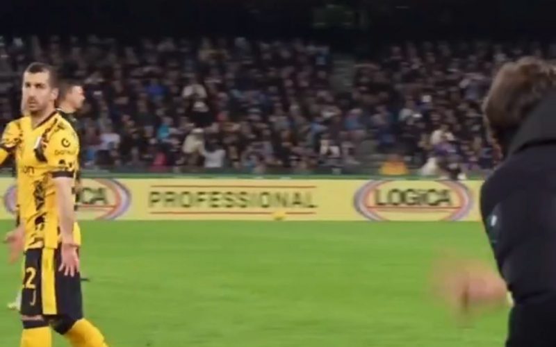 🎥 Inter, che CONFUSIONE dopo l’infortunio di Dimarco a Napoli: Inzaghi entra in campo e la reazione di Mkhitaryan… 😵‍💫