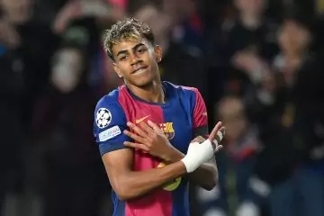 🎥 Yamal IMPRENDIBILE, i calciatori del PSG come birilli 🔥