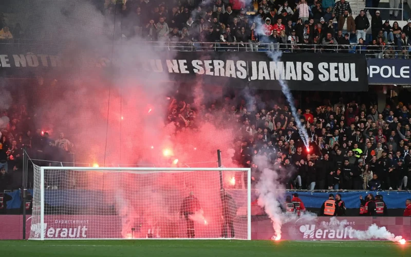 🧨 Che caos a Montpellier: fumogeni in campo, incendio sugli spalti e gara sospesa