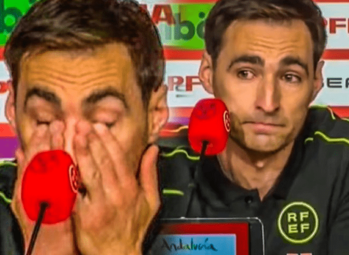 😥 De Burgos: “A mio figlio dicono che sono un ladro. Io e gli altri arbitri viviamo situazioni brutte”