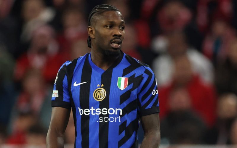 👑 Thuram incorona Pio Esposito: “Più forte di me alla sua età. Ora tutto il mondo lo conosce”