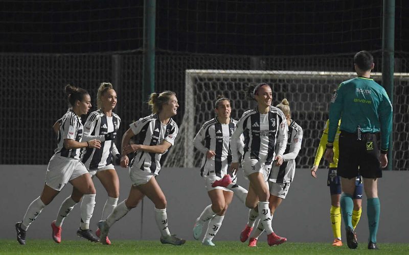 💥 La Juventus femminile batte la Roma e vede lo Scudetto! Venerdì il match point