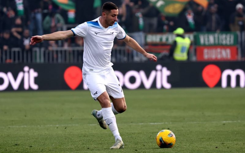🤕 Infortunio in ritiro col Montenegro: Marusic rientra a Roma
