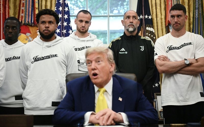 🎥 La Juve incontra Donald Trump, che crea imbarazzo: domande su donne e guerra