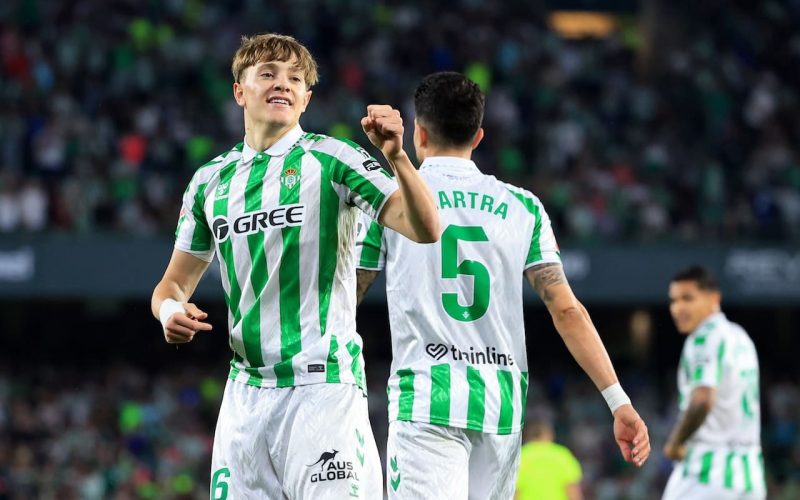 💰 De la Fuente lancia Jesus Rodriguez e il Betis… ringrazia: ecco il motivo