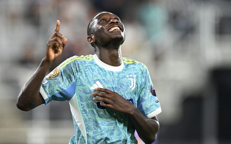 🔥 La Juve spinge per Kolo Muani: ma il PSG non è convinto dalla formula