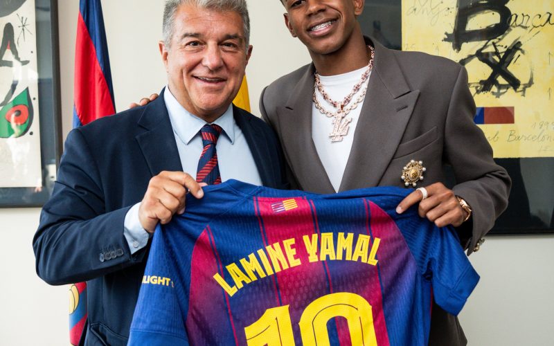 💣 Da Rocafonda al mondo, rinnovo e maglia numero 10 per la stella Yamal 📸