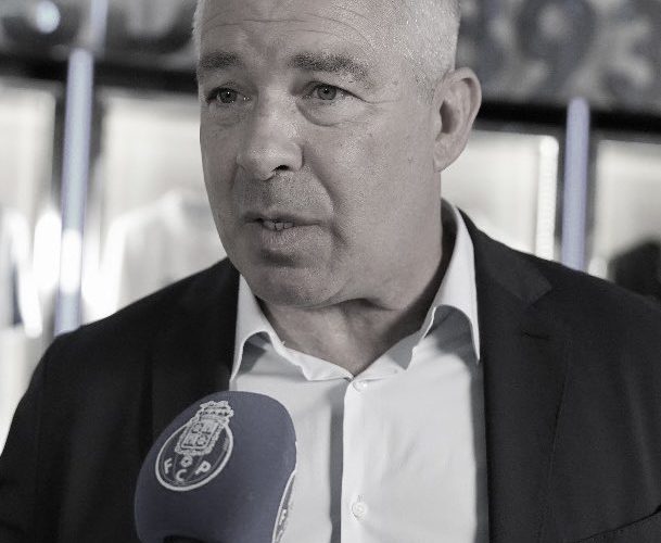 Il mondo del calcio piange Jorge Costa, fatale un arresto cardiaco