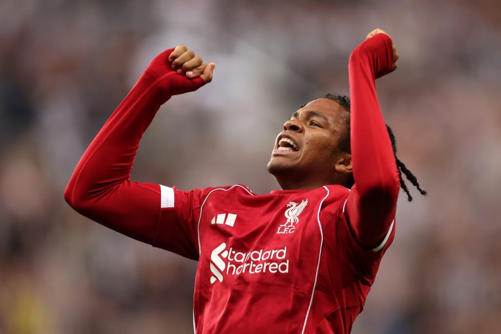 💎 Il Bayern PIOMBA su Ngumoha del Liverpool: la posizione dei Reds