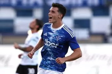 🎙️ Como, Douvikas: “Il mio compito è quello di segnare. Nico Paz presto nei club più importanti”