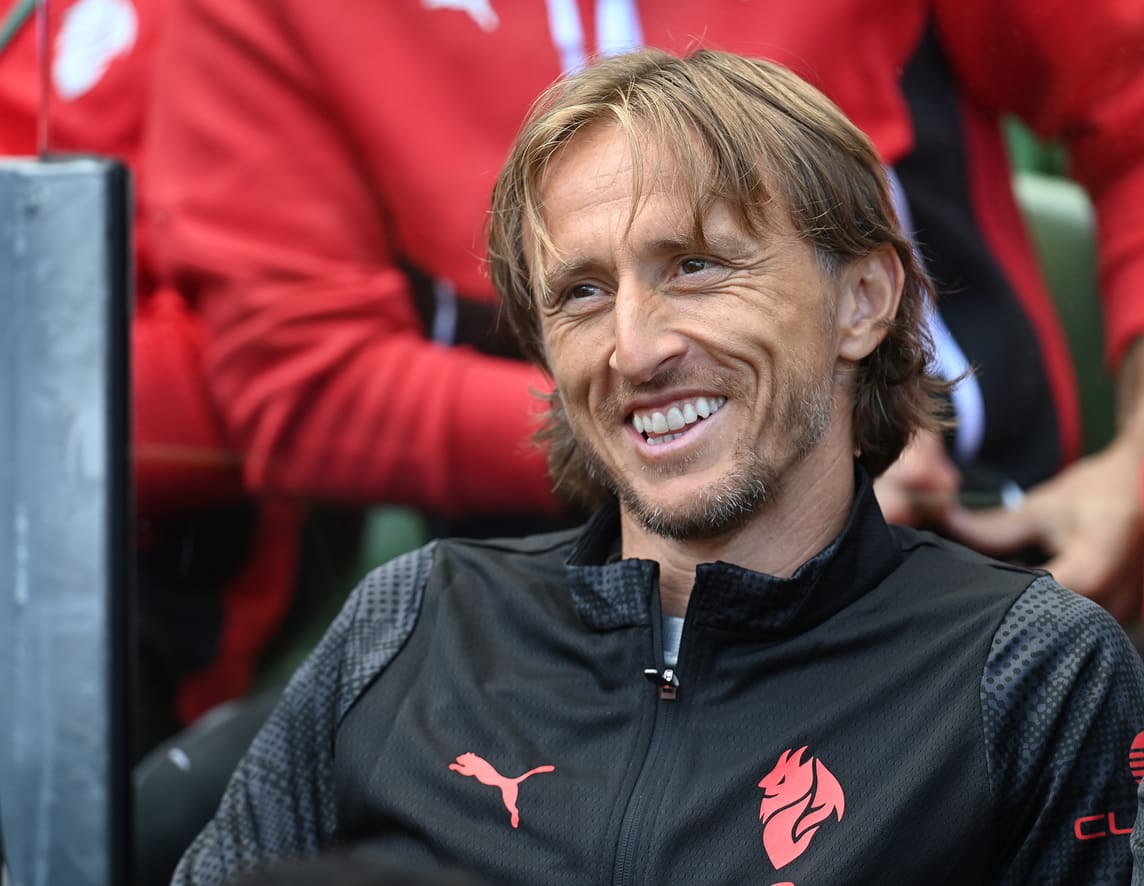 🎙️ Modric: “Sono molto contento di essere qui. Sergio Ramos? Davanti al capitano si deve vincere”
