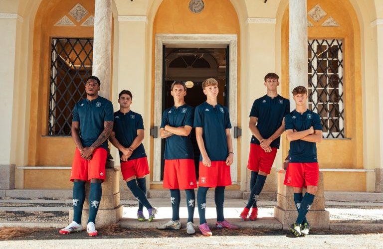 🎥 Il Genoa presenta il terzo kit: omaggio all’inno ufficiale del club