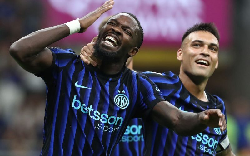 Tacco 🤩 e infortunio 😨: Thuram preoccupa l’Inter, poi rassicura: “È un crampo”