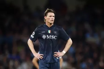 🔵 Gazzetta – Napoli, McTominay e De Bruyne tendono alla reciproca allergia: lo scozzese sta soffrendo la coesistenza