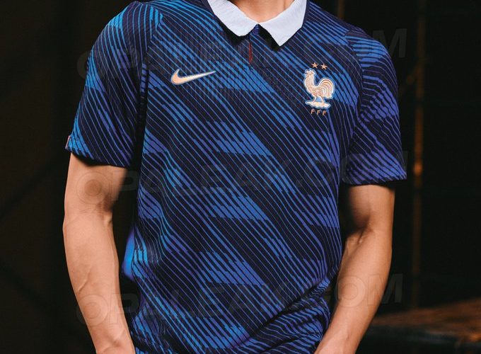 📸 Francia, svelato il kit per il Mondiale 2026: la texture è 😍