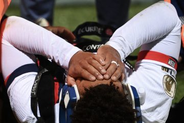 ❌ PSG, che tegola. Doué ko, fuori in barella!