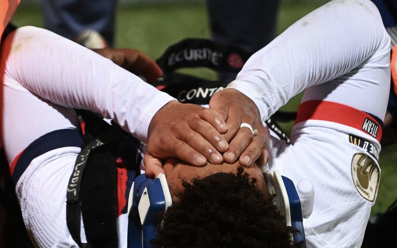 ❌ PSG, che tegola. Doué ko, fuori in barella!