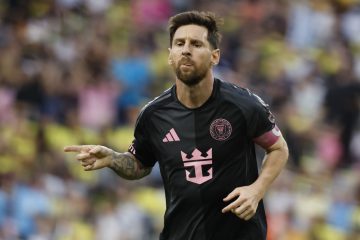 🎥 Messi ancora ALIENO: tripletta al Nashville, Inter Miami ai playoff di MLS. Numeri da 🐐