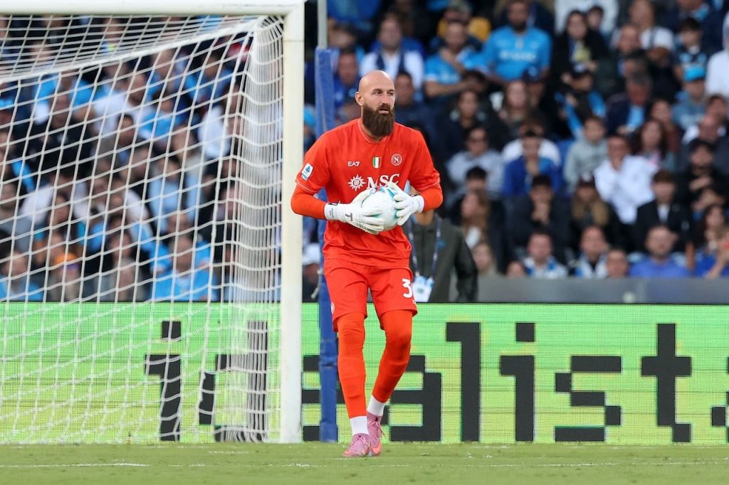 😲 Juve, il portiere arriva… dal Napoli? Anche Milinkovic-Savic in lizza