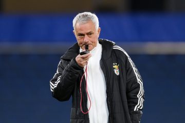 😵 Sintomi virali per Mou e i suoi calciatori, a rischio la gara contro il Porto: la situazione