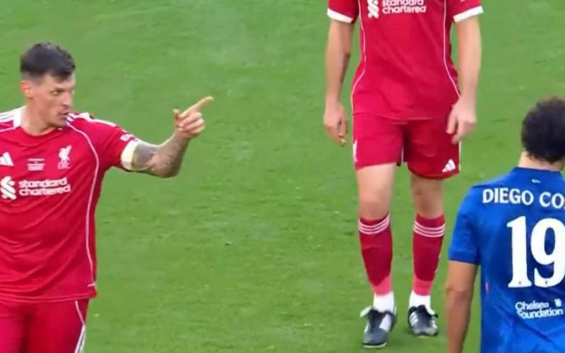 🎥 Diego Costa non cambia MAI: rissa sfiorata con Skrtel in un match di beneficenza! Era già successo 10 anni fa… Pace fatta a fine partita 🤝🏻
