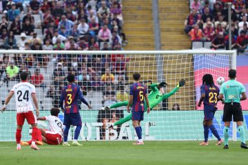 🔥 Barça all’ultimo respiro, 2-1 al Girona: rovesciata CAPOLAVORO di Witsel, Araujo decisivo