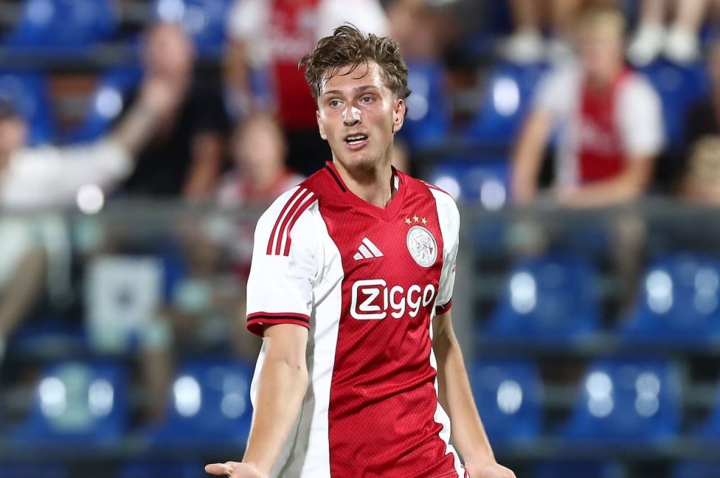 ⌛ Non solo Akliouche, il PSG anche su Mika Godts dell’Ajax: i dettagli