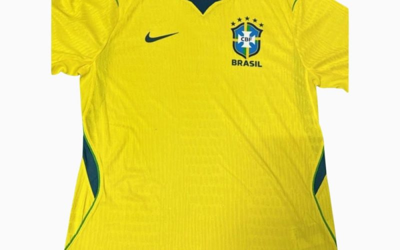 📸 Brasile, la maglia del Mondiale è 🤩 Citazione alla vittoria del 1970