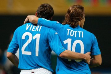 🧨 Vieri a Totti: “Ti chiedo scusa, nel 2002 con la Corea dovevo passartela”