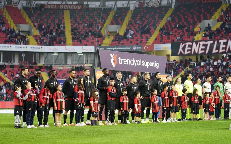 🤯 Süper Lig, gol di Boateng SUR-RE-A-LE: il video è 😂