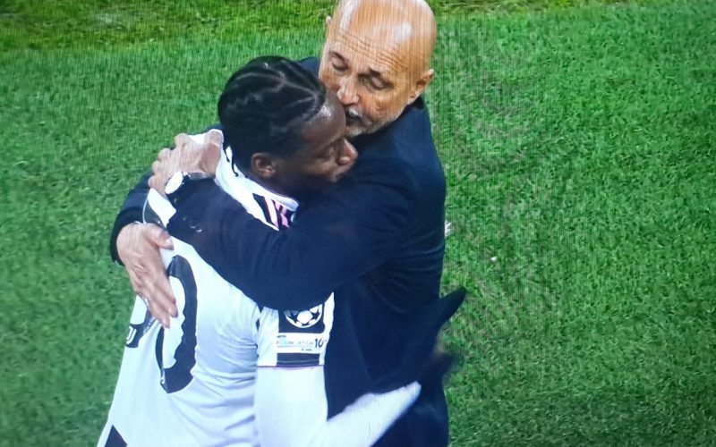🤝 Spalletti-David, l’abbraccio dopo il cambio allontana le polemiche