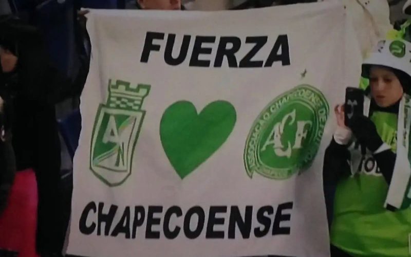 🎥 Chapecoense, maglia in onore dell’Atletico Nacional a 10 anni dalla tragedia: il messaggio del club