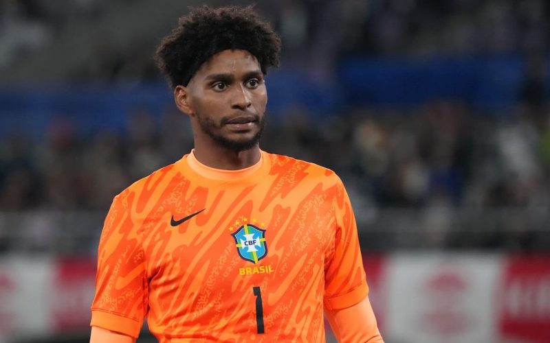 👀 Milan, si insiste su Hugo per il post Maignan: la valutazione del Corinthians