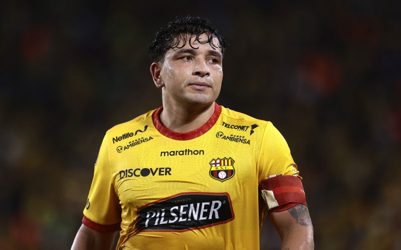 Shock in Ecuador: il 33enne calciatore Pineida ucciso in un agguato