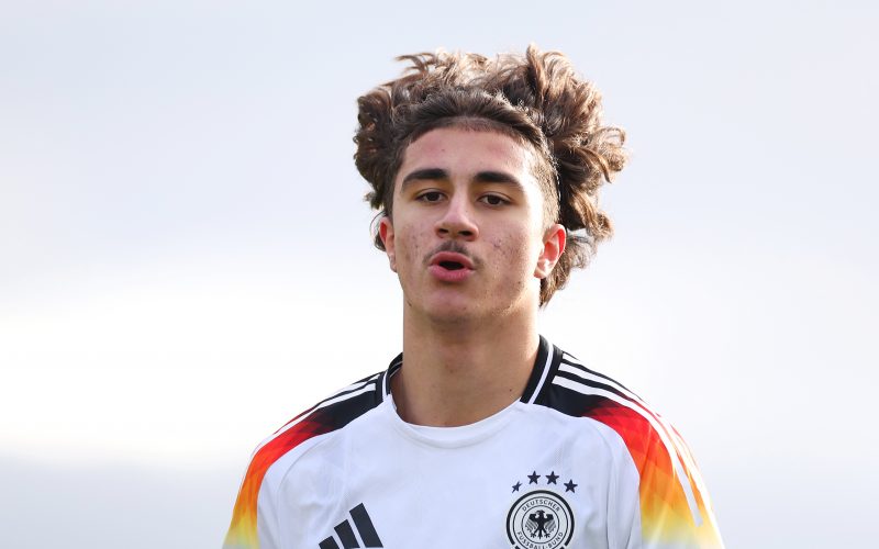 💥 Tutti sul giovane Licina: sfida Milan, Inter, Juventus e club europei! Cifre e dettagli