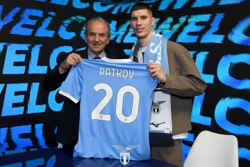 ✅ UFFICIALE | Lazio, ecco il successore di Castellanos: Ratkov è biancoceleste