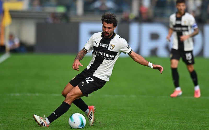 🔄 Cagliari e Parma lavorano allo scambio Cutrone-Luvumbo: le ultime