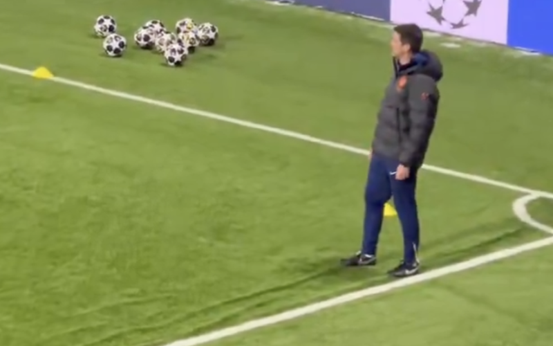 😅 Bodø/Glimt-Inter, campo in pessime condizioni: via la neve e anche la… moquette! 🎥