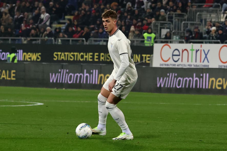 ❌ Lazio, Maldini è OUT per un problema alla caviglia: non parte con la squadra