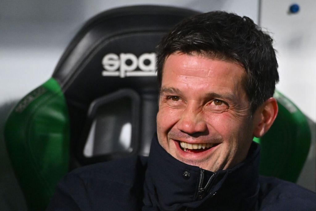 🎤 Inter, Chivu: “Bastoni-Barça? La farei finita, si parla sempre di lui, ma mai per elogiarlo. La battuta sulla Champions…”