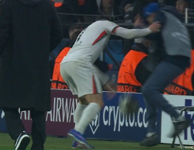 ❗ PSG-Chelsea, la UEFA apre un procedimento disciplinare contro Pedro Neto: le ultime