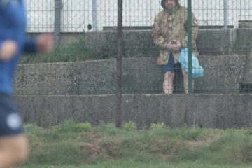 😅 L’accusa dei media bosniaci: “L’Italia ha spiato l’allenamento!”. Ma era un militare