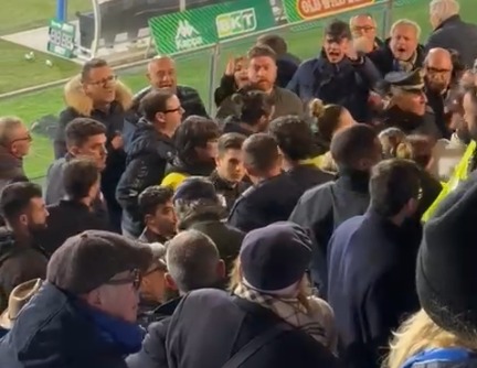 🚨 Rocchi aggredito allo “stadio dei Marmi”: ecco cosa è successo