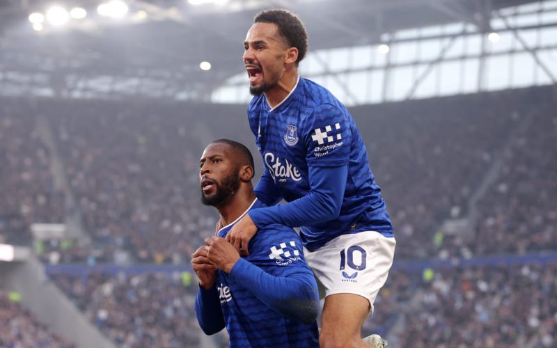 🤯 Il Chelsea cade rovinosamente con l’Everton: l’ex Udinese Beto veste i panni dell’EROE